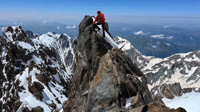 Arnaud climbing